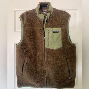 Patagonia - mens classic retro-x fleece vest - green - large